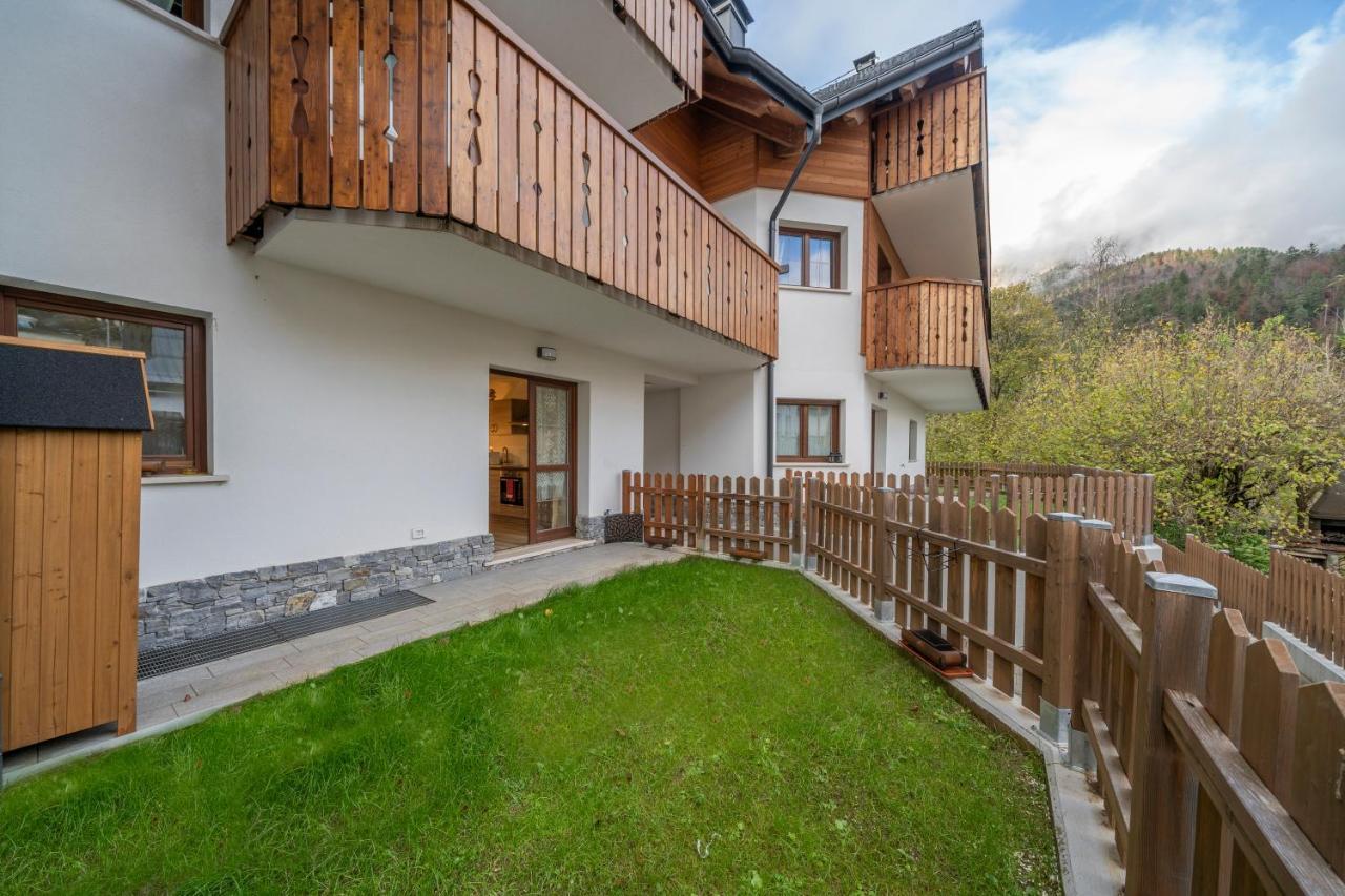 Apartamento Alpi Giulie Chey Camporosso  Exterior foto