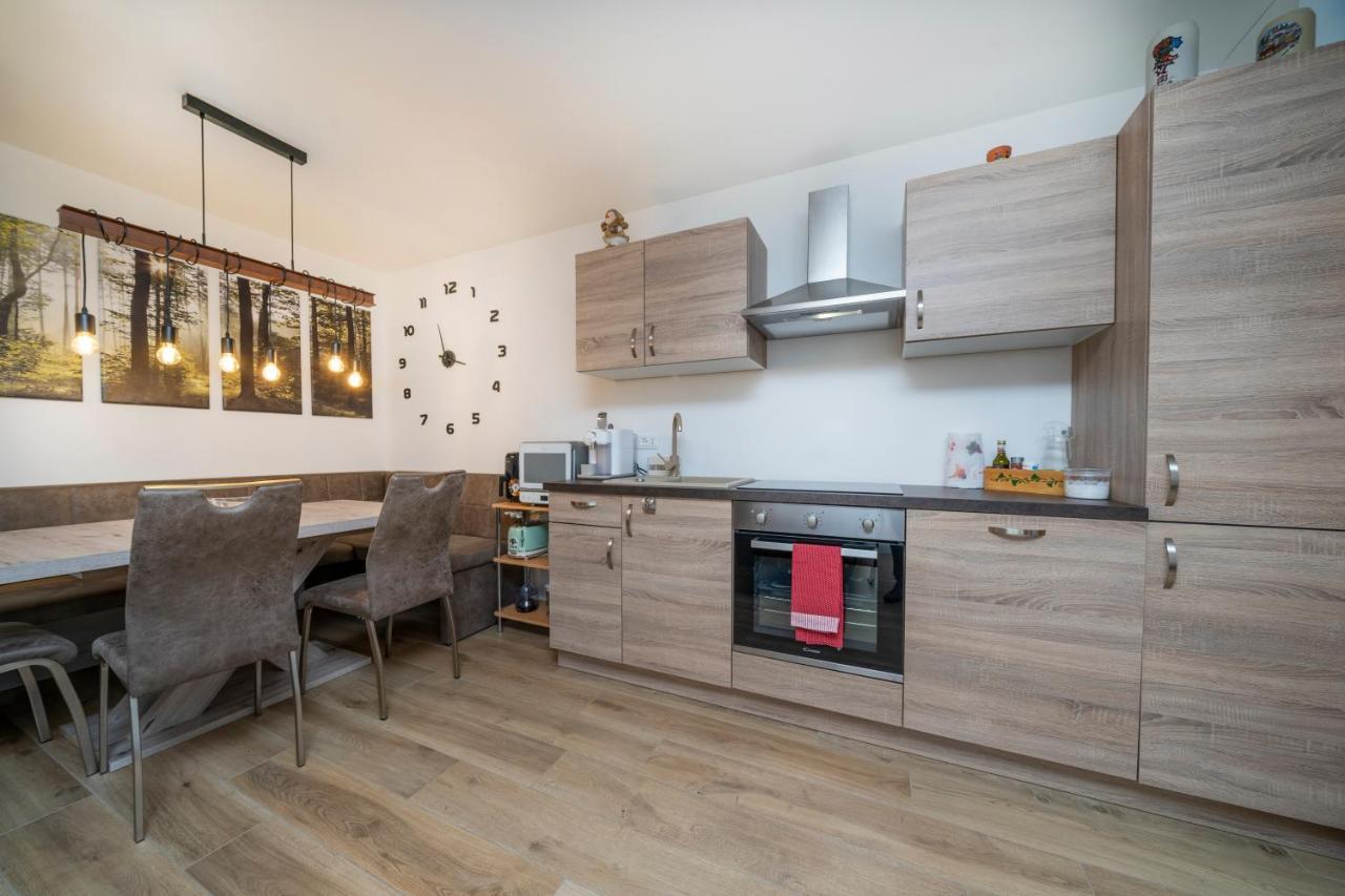 Apartamento Alpi Giulie Chey Camporosso  Exterior foto